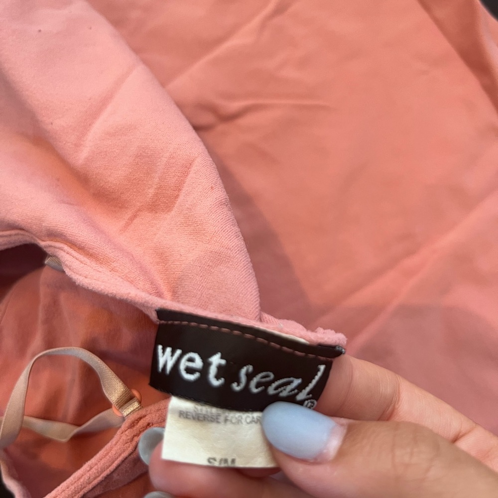Pink camisole - Picture 3 of 3